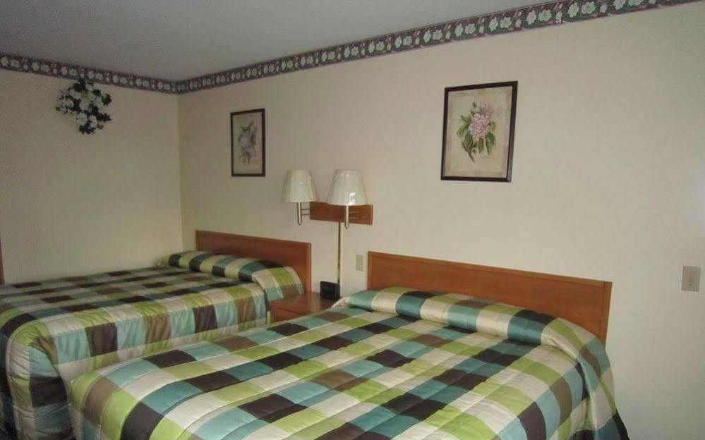 Cassville Budget Inn Kültér fotó